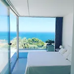 B&B La Del Mar 4*