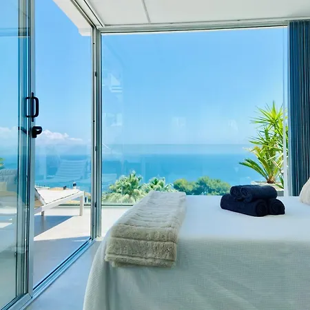 Alojamento de Acomodação e Pequeno-almoço La Del Mar